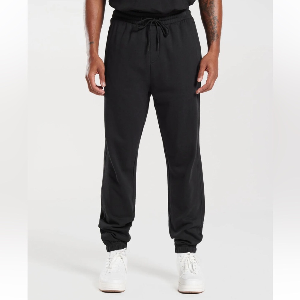 Gymshark Rest Day Essential Joggers M Black